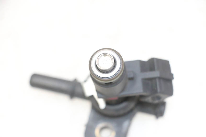 photo de FUEL INJECTOR PIAGGIO MP3 LT 300 (2010 - 2016)