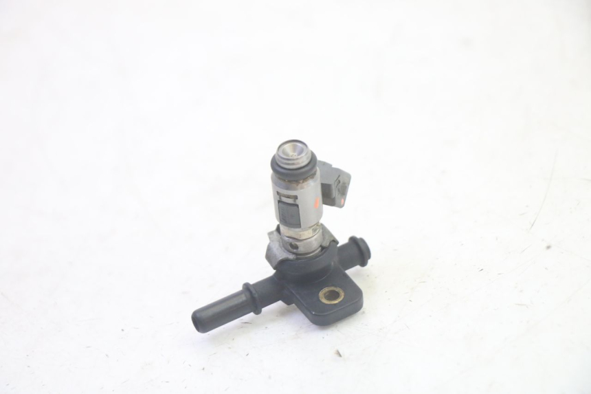 photo de INJECTOR PIAGGIO MP3 LT 400 (2007 - 2012) - Alternative perspective