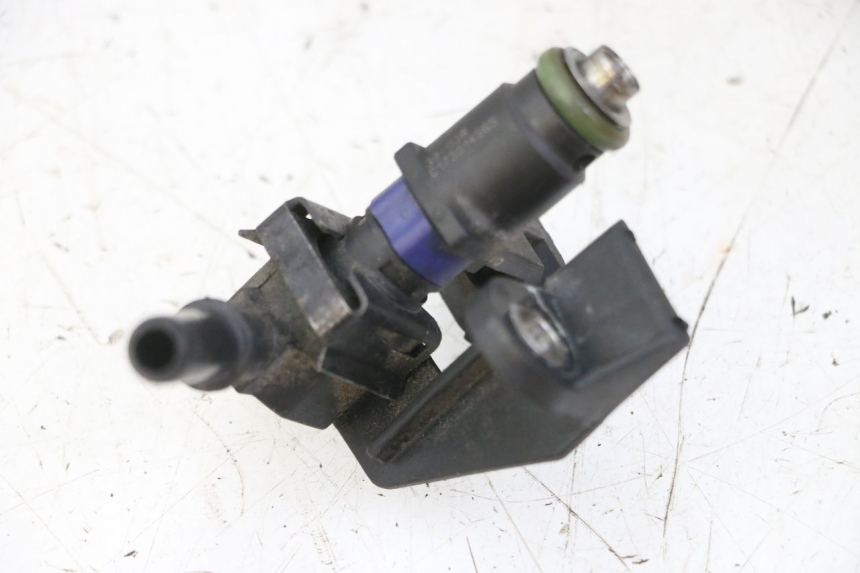 photo de FUEL INJECTOR PEUGEOT SATELIS 125 (2013 - 2018)