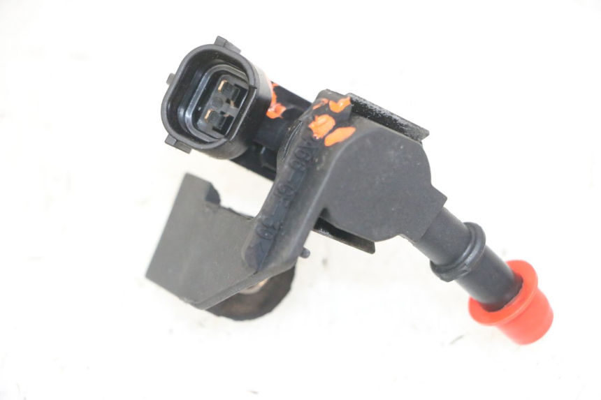 photo de FUEL INJECTOR PEUGEOT SATELIS 125 (2013 - 2018)