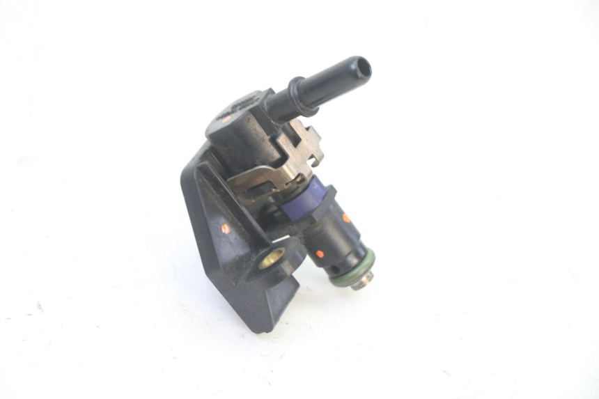 photo de FUEL INJECTOR PEUGEOT SATELIS 125 (2013 - 2018)
