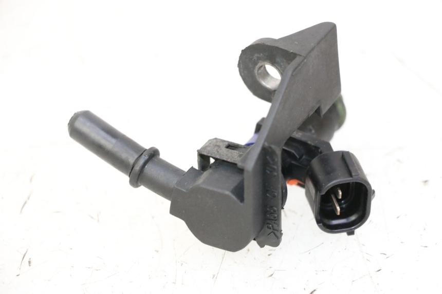 photo de INJECTOR PEUGEOT SATELIS 125 (2010 - 2012) - Surface and material condition