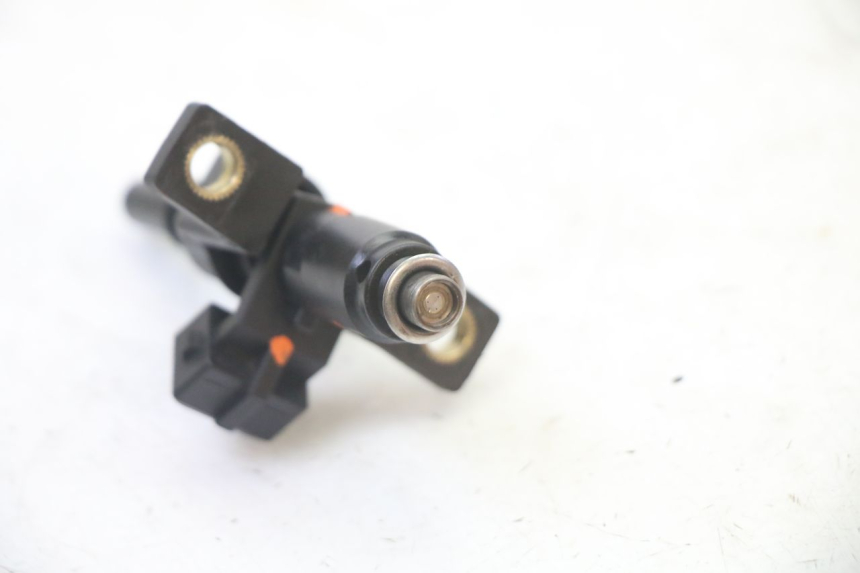 photo de FUEL INJECTOR PEUGEOT STREETZONE I 2T 50 (2018 - 2020)