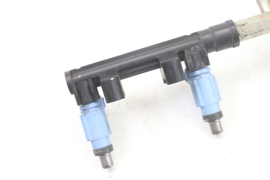 photo de FUEL INJECTOR SUZUKI GSX F GSXF 650 (2007 - 2015)