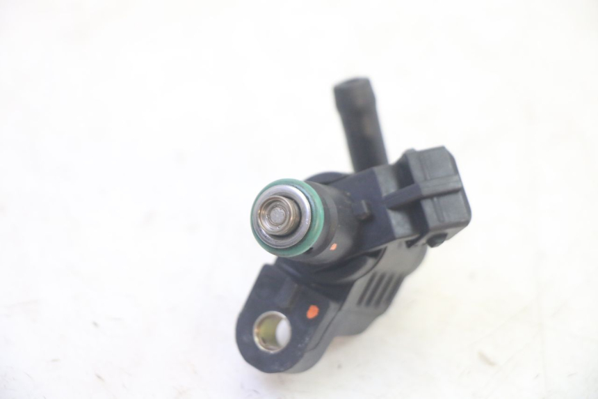photo de FUEL INJECTOR PEUGEOT TWEET PRO EFI 4T 50 (2021 - 2022)