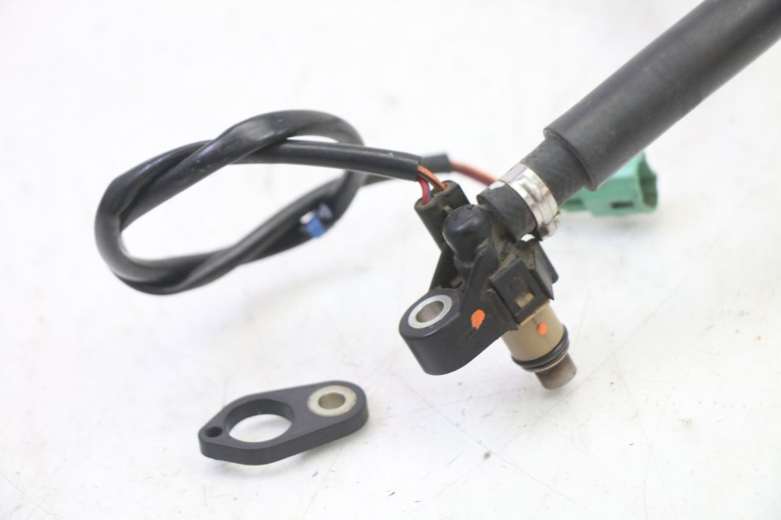 photo de FUEL INJECTOR MBK WAAP 125 (2008 - 2013)