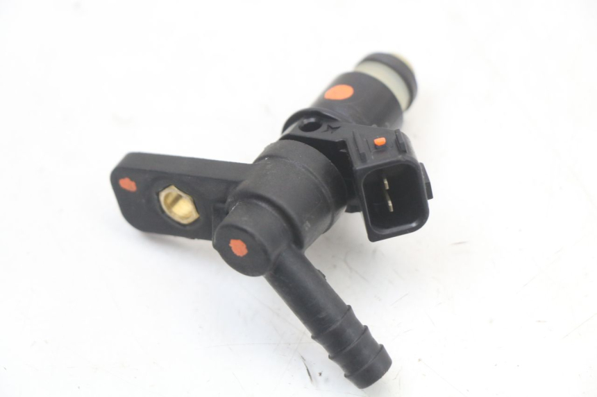 photo de FUEL INJECTOR KYMCO XCITING 250 (2006 - 2009) - Zoom on usage condition
