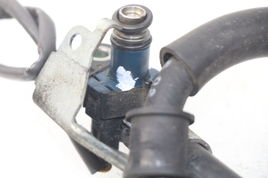 photo de FUEL INJECTOR YAMAHA YP X-MAX XMAX 400 (2014 - 2017)