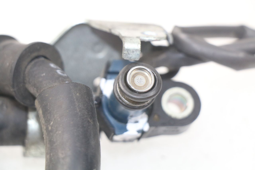 photo de FUEL INJECTOR YAMAHA YP X-MAX XMAX 400 (2014 - 2017)