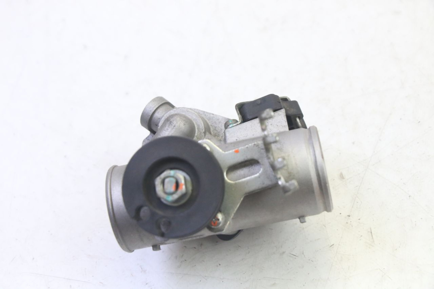 photo de INJECTION THROTTLE BODIES QUADRO 4 4D 350 (2015 - 2018)
