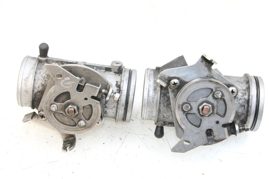 photo de INJECTION THROTTLE BODIES BMW R RT ABS 1100 (1996 - 2001) - Distinctive features