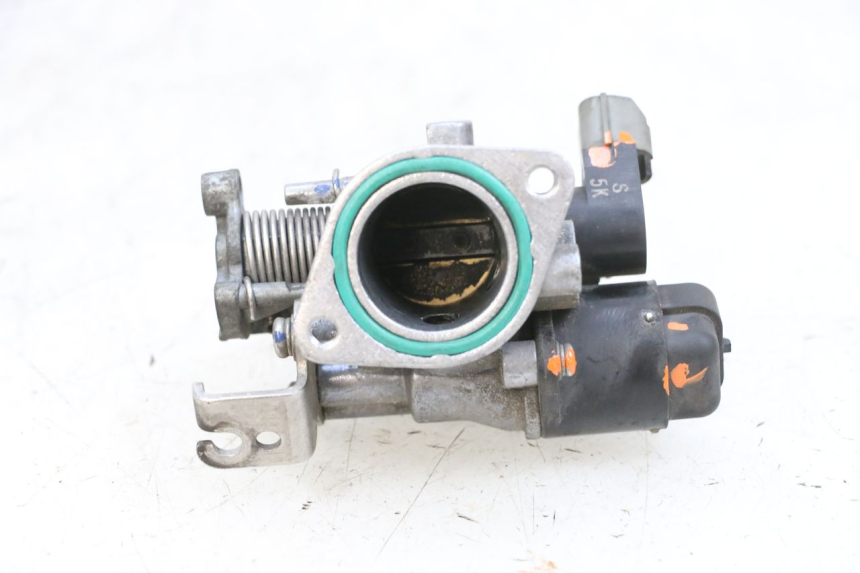 photo de INJECTION THROTTLE BODIES KSR CODE 125 (2018 - 2020) - Surface and material condition
