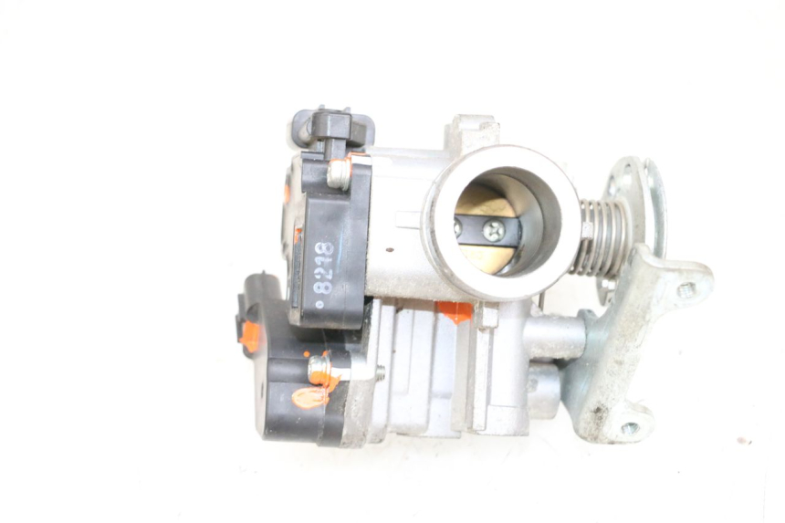photo de INJECTION THROTTLE BODIES MBK FLAME X 125 (2007 - 2016) - Zoom on usage condition