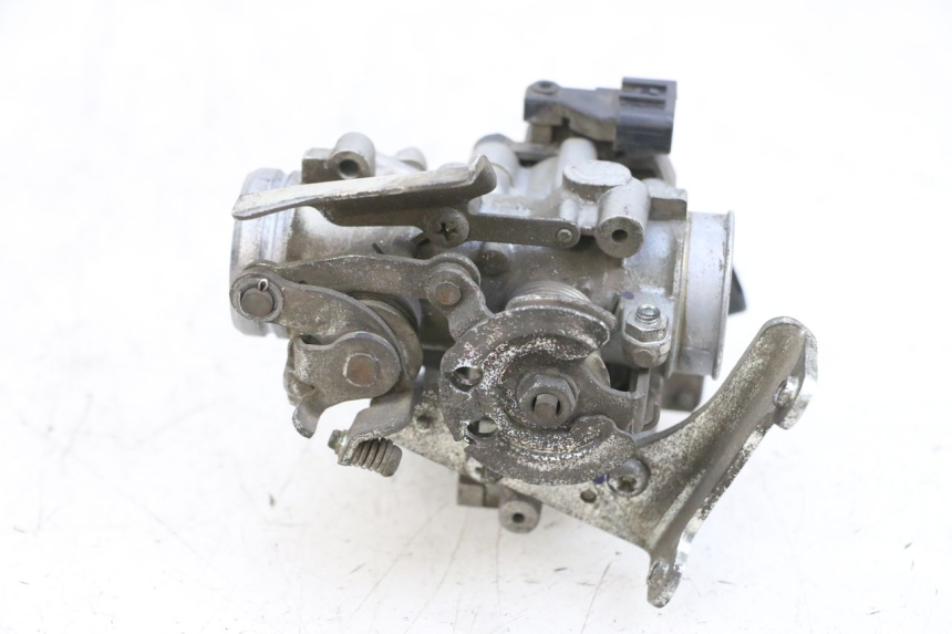 photo de INJECTION THROTTLE BODIES MBK FLIPPER 115 (2013 - 2017) - Fixing points details