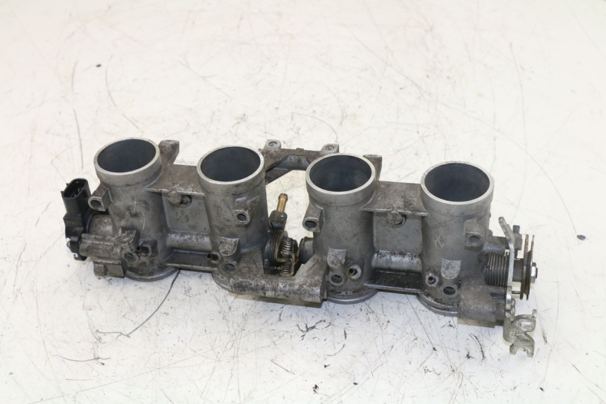 photo de INJECTION THROTTLE BODIES YAMAHA FZ6 FAZER 600 (2004 - 2006)