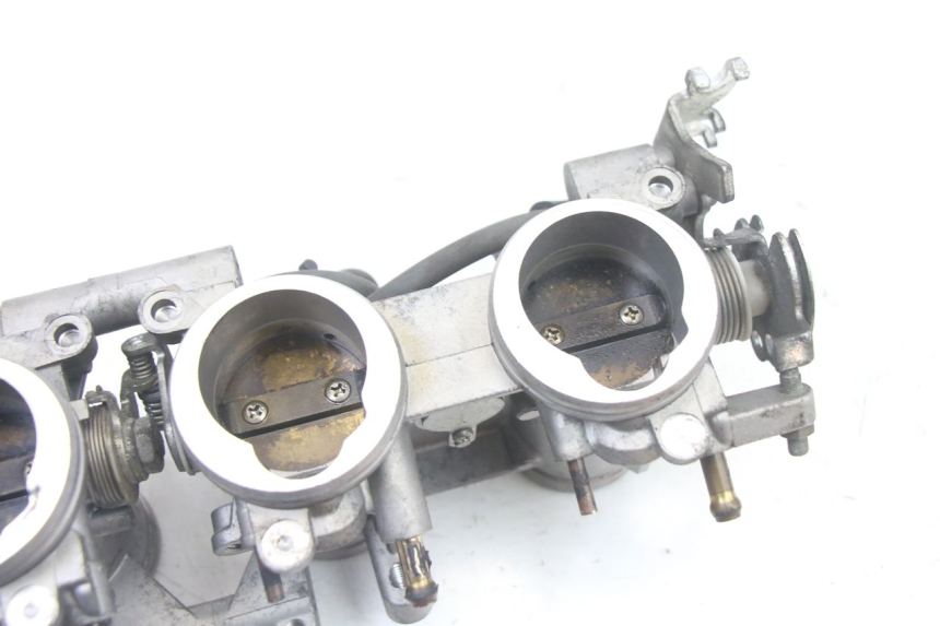 photo de INJECTION THROTTLE BODIES YAMAHA FZ6 FAZER S2 600 (2007 - 2011)