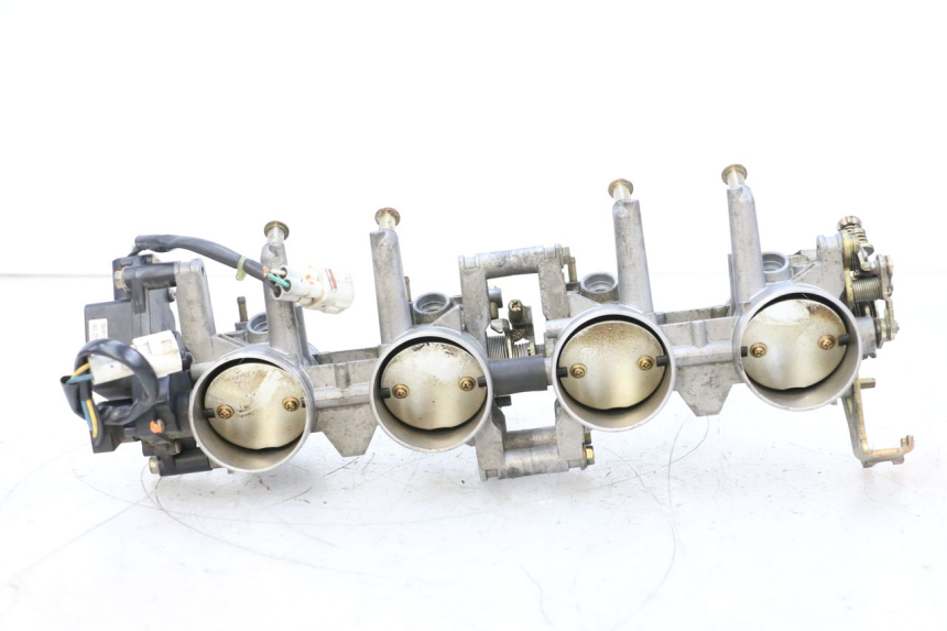 photo de INJECTION THROTTLE BODIES SUZUKI GSXR GSX-R 1000 (2003 - 2004) - Focus on structure