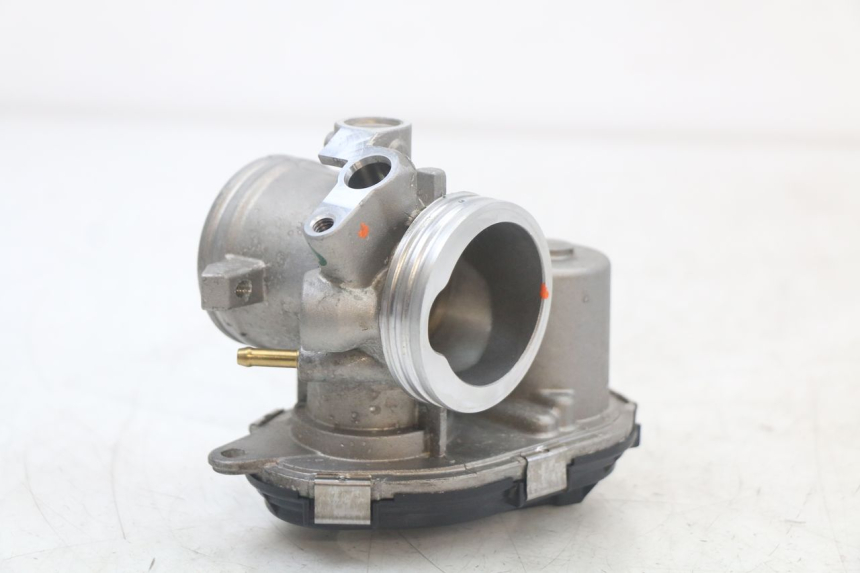 photo de INJECTION THROTTLE BODIES HUSQVARNA SVARTPILEN 401 (2018 - 2023)