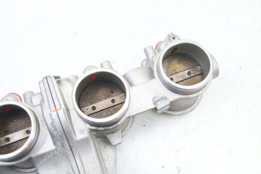 photo de INJECTION THROTTLE BODIES BMW S RR ABS S1000RR 1000 (2015 - 2018)