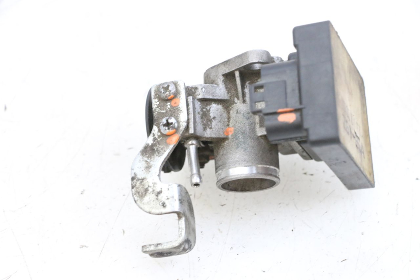 photo de INJECTION THROTTLE BODIES PEUGEOT SPEEDFIGHT 4 4T EFI 50 (2021 - 2025) - Fixing points details