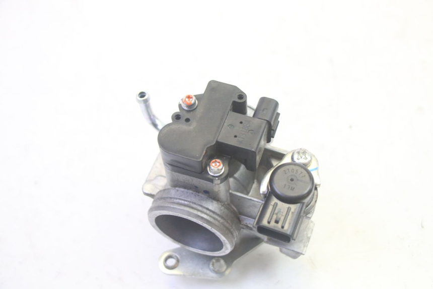 photo de INJECTION THROTTLE BODIES YAMAHA TRICITY 300 (2020 - 2024) - Surface and material condition