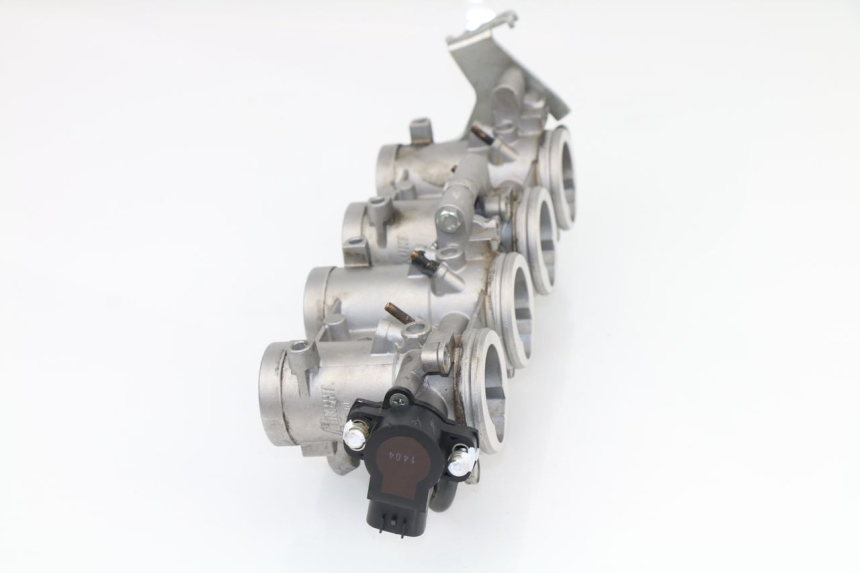 photo de INJECTION THROTTLE BODIES YAMAHA XJ6 600 (2008 - 2016)