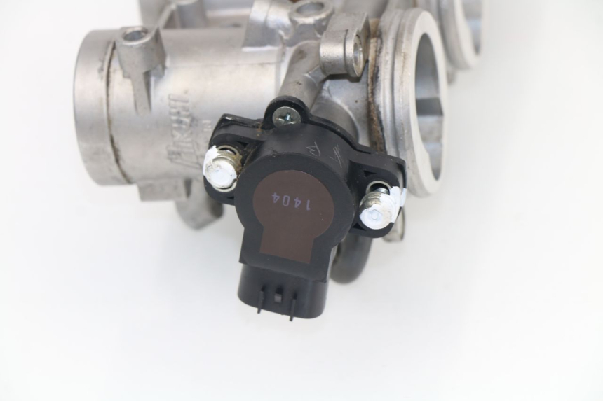 photo de INJECTION THROTTLE BODIES YAMAHA XJ6 600 (2008 - 2016)