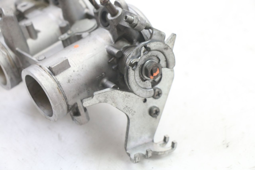photo de INJECTION THROTTLE BODIES YAMAHA XJ6 ABS 600 (2008 - 2016)
