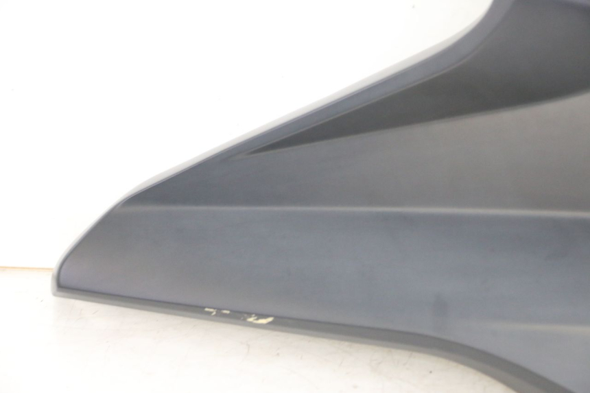 photo de RIGHT INNER FRONT FAIRING QUADRO 4 4D 350 (2015 - 2018)