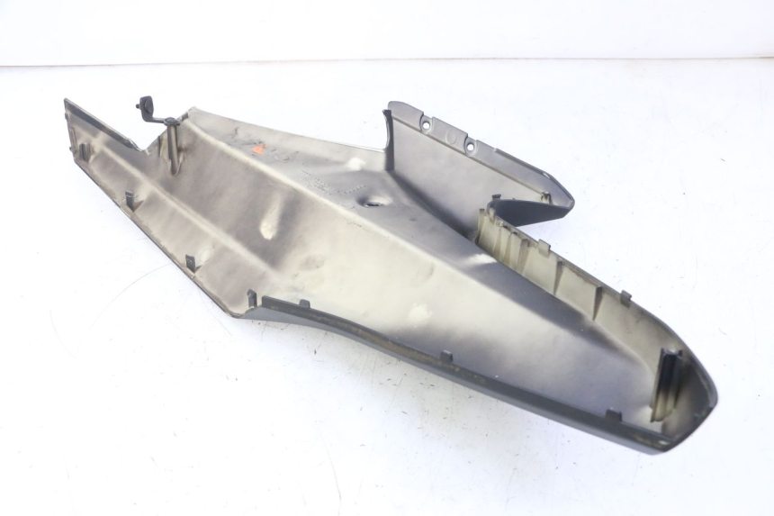 photo de RIGHT INNER FRONT FAIRING QUADRO 4 4D 350 (2015 - 2018)