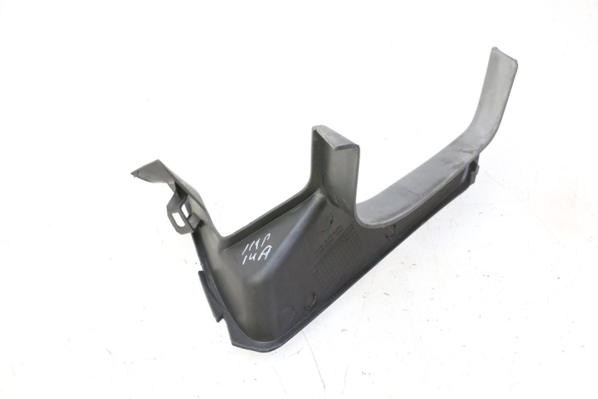 photo de RIGHT INNER FRONT FAIRING HONDA CBF 125 (2009 - 2015)