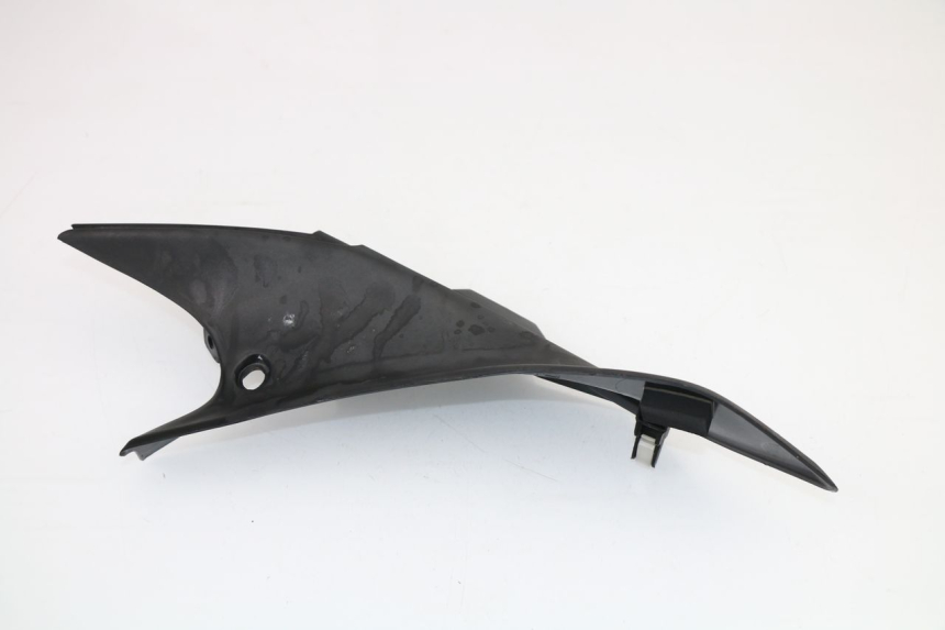photo de RIGHT INNER FRONT FAIRING HONDA CBR R 125 (2011 - 2016)