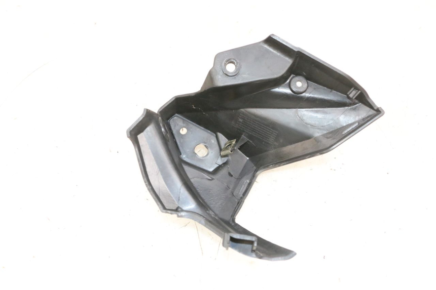 photo de RIGHT INNER FRONT FAIRING KSR CODE 125 (2018 - 2020) - Zoom on usage condition