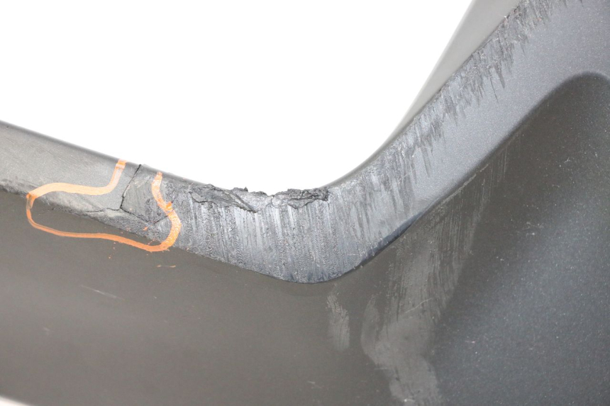 photo de RIGHT INNER FRONT FAIRING YAMAHA XMAX X-MAX 125 (2021 - 2025)