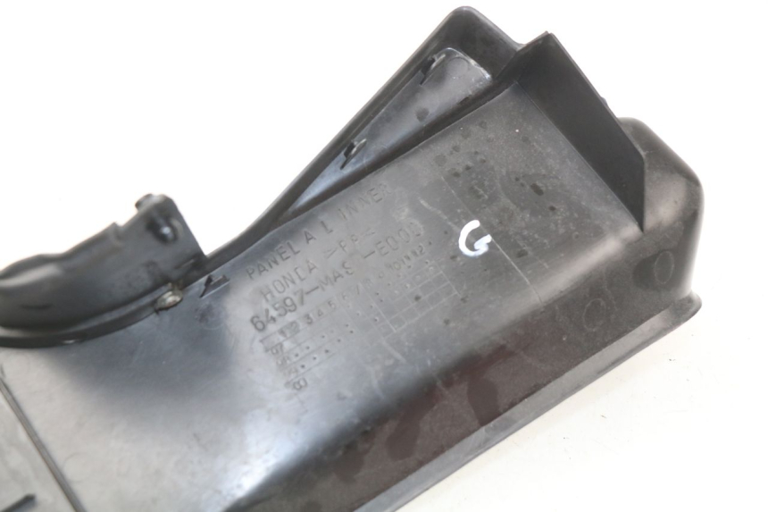 photo de LEFT INNER FRONT FAIRING HONDA CBR 919 RR FIREBLADE 900 (1998 - 1999) - Alternative perspective