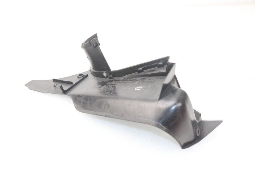 photo de LEFT INNER FRONT FAIRING HONDA CBR 919 RR FIREBLADE 900 (1998 - 1999) - Technical close-up
