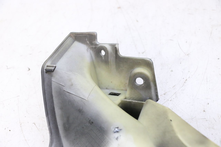 photo de LEFT INNER FRONT FAIRING STAHO FH 50 (2018 - 2019) - Technical close-up