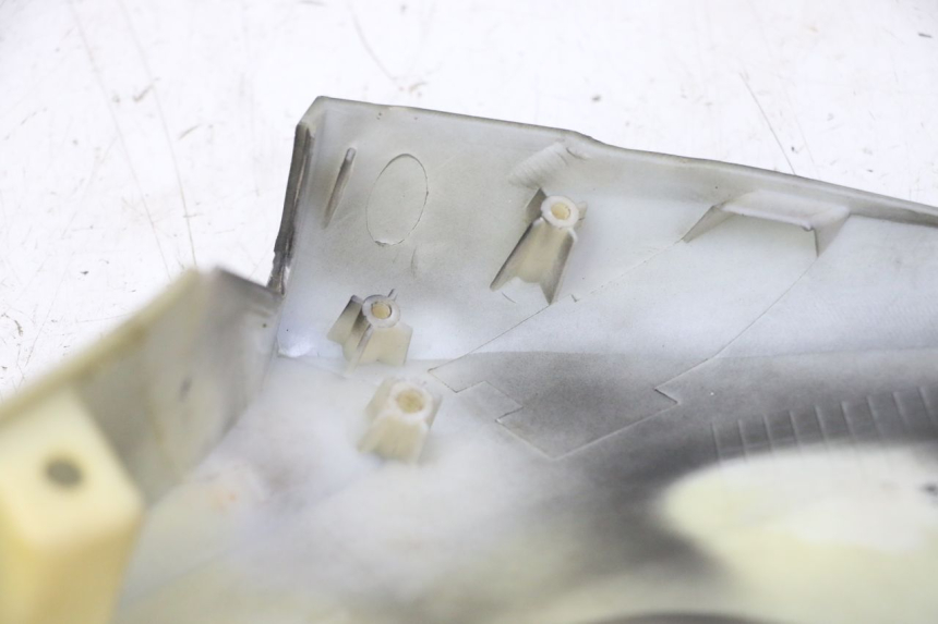 photo de LEFT INNER FRONT FAIRING STAHO FH 50 (2018 - 2019) - Markings and original references