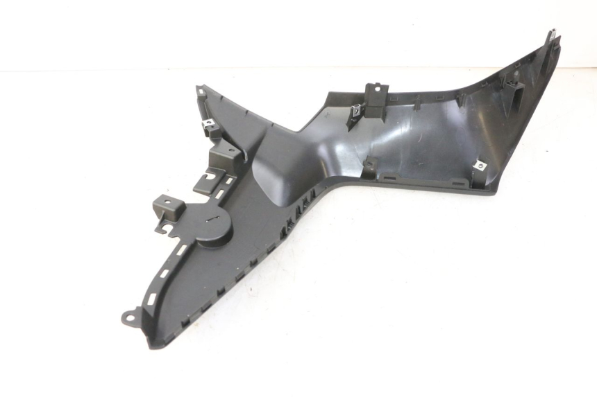 photo de LEFT INNER FRONT FAIRING YAMAHA XMAX X-MAX 125 (2021 - 2025)