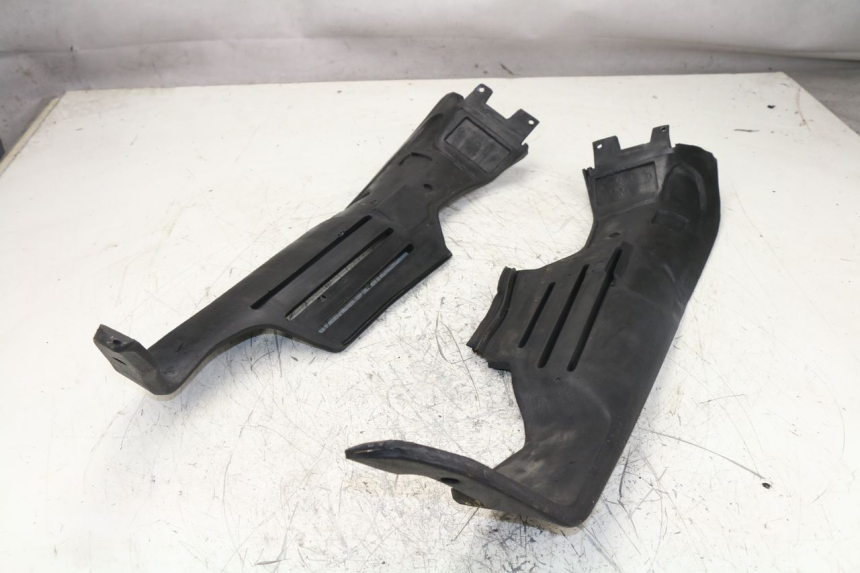 photo de INNER FRONT FAIRING BMW K 75 RT ABS 750 (1989 - 1997)