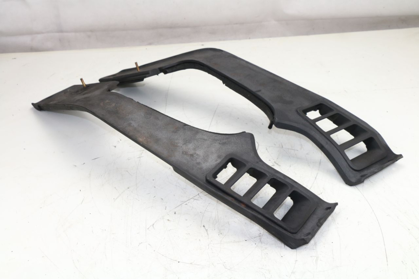 photo de INNER FRONT FAIRING BMW K LT ABS 1100 (1990 - 1996)