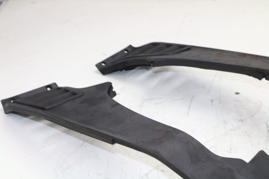 photo de INNER FRONT FAIRING BMW K LT ABS 1100 (1990 - 1996)