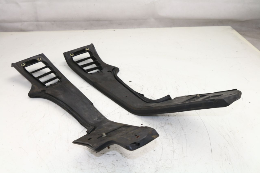 photo de INNER FRONT FAIRING BMW K LT ABS 1100 (1990 - 1996)
