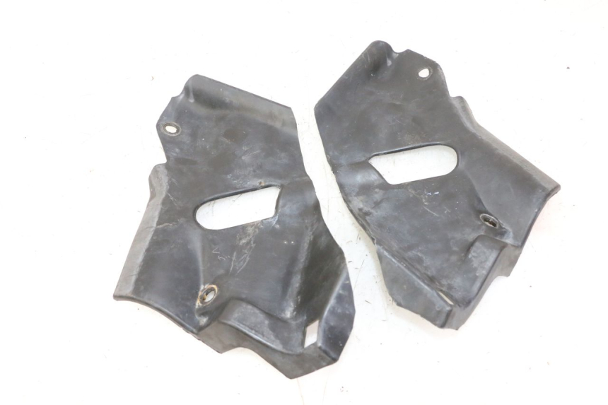 photo de INNER FRONT FAIRING TRIUMPH SPRINT 900 (1995 - 1998)