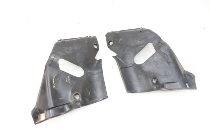 photo de INNER FRONT FAIRING TRIUMPH SPRINT 900 (1995 - 1998)