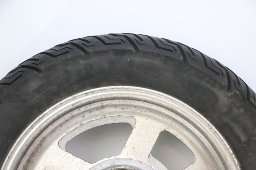 photo de REAR RIM AND TIRE HYOSUNG GV AQUILA 125 (2000 - 2004)