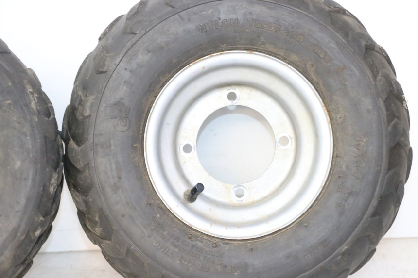 photo de REAR RIM AND TIRE KEROX BAZOOKA 110