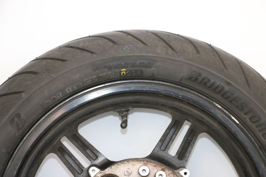 photo de REAR RIM AND TIRE SUZUKI BURGMAN 650 (2013 - 2020)