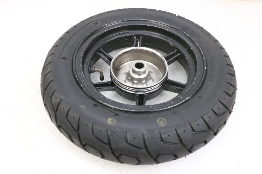 photo de REAR RIM AND TIRE LONGJIA DIGITA 4T 50 (2019 - 2022) - Surface and material condition