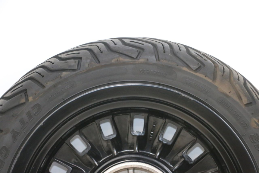 photo de REAR RIM AND TIRE PEUGEOT DJANGO 4T 50 (2014 - 2019) - Component zoom